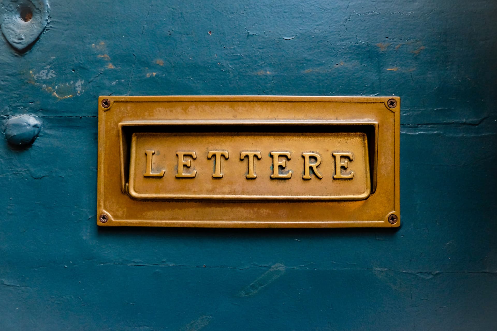 7 potent insights, ideas and resources for your newsroom newsletter