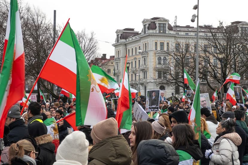 “Spain’s position helped us get visas” – Joan Roura, Catalan journalist on reporting in Iran
